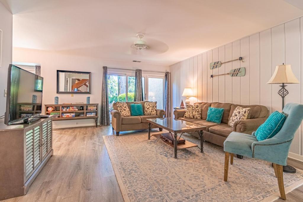 Willa Pet Friendly! 503 Plantation Club Walk To Pool Sleeps 6 Sea Pines Hilton Head Island Zewnętrze zdjęcie
